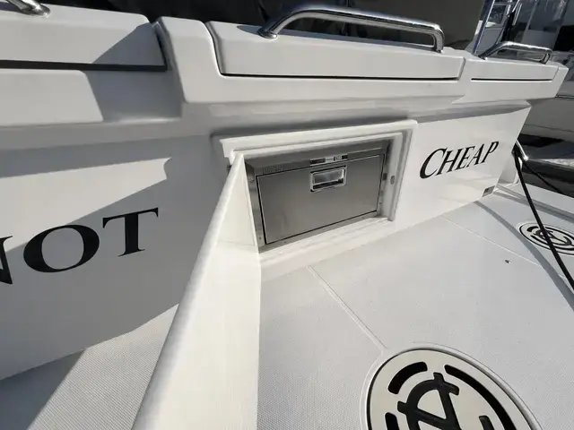 Cruisers Yachts 42 Cantius