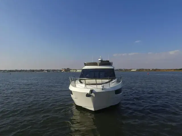 Galeon 400 Fly