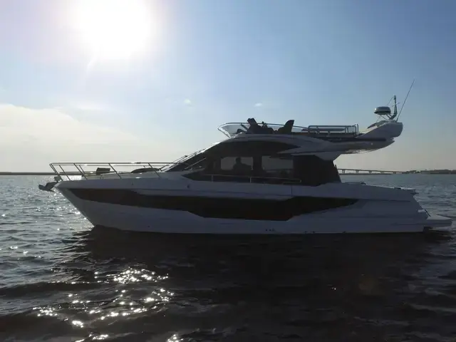 Galeon 400 Fly