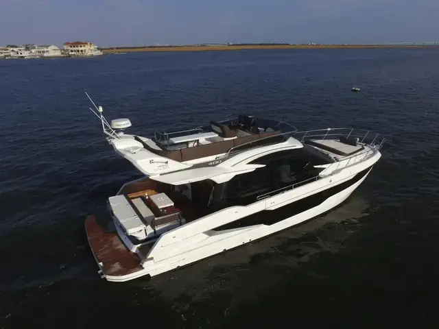 Galeon 400 Fly