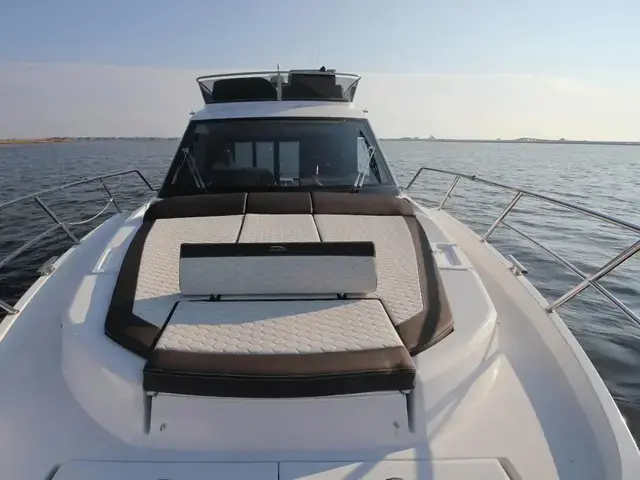 Galeon 400 Fly