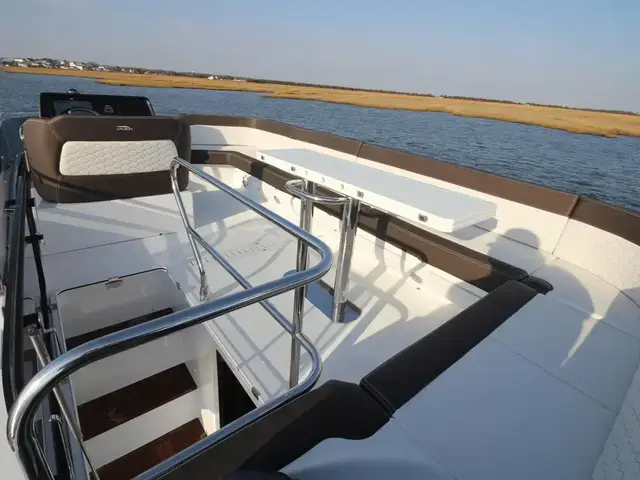 Galeon 400 Fly