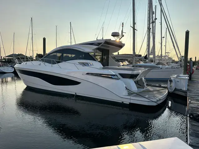 Galeon 485 HTS