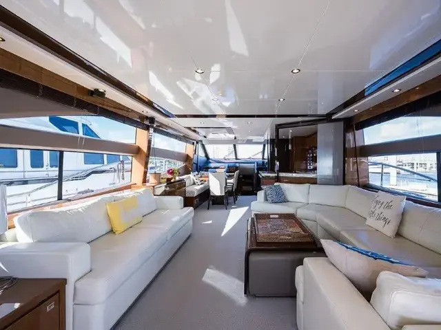 Princess Flybridge 72 Motor Yacht