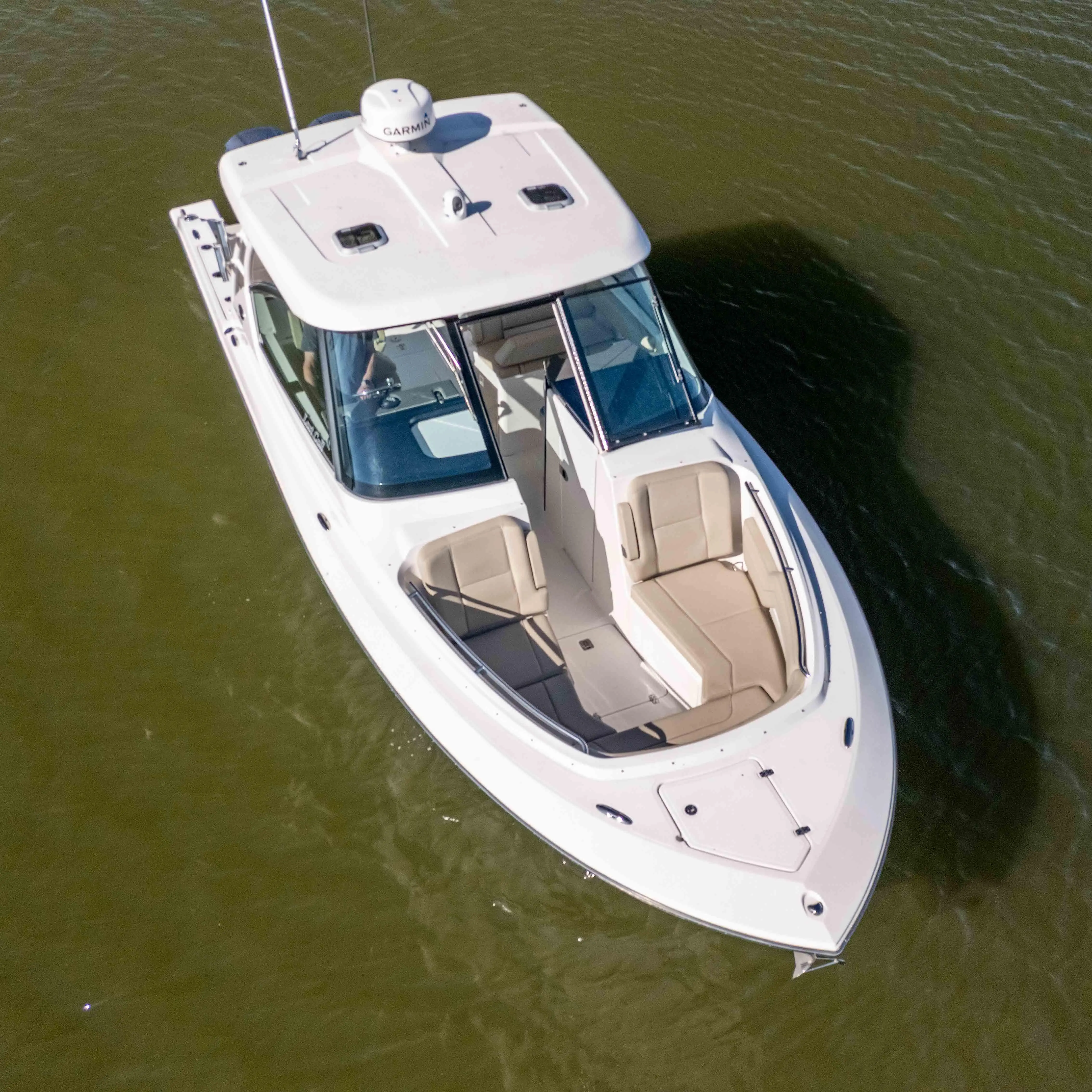 2018 Pursuit 295 dual console