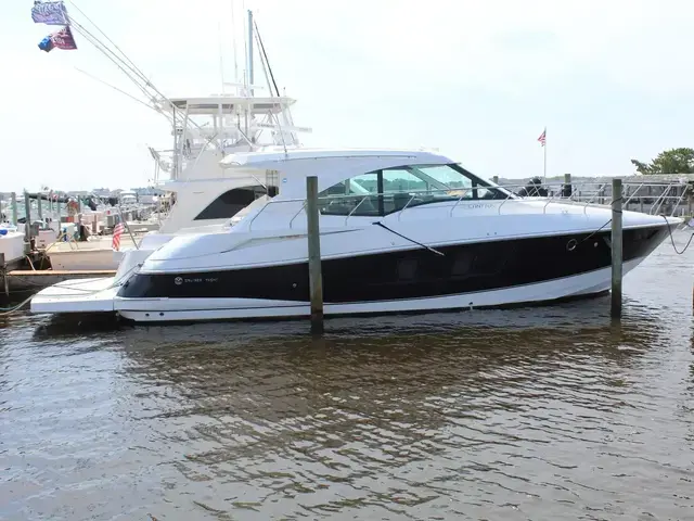 Cruisers Yachts 45 Cantius