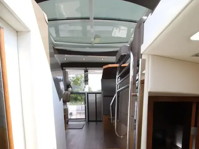 Cruisers Yachts 45 Cantius