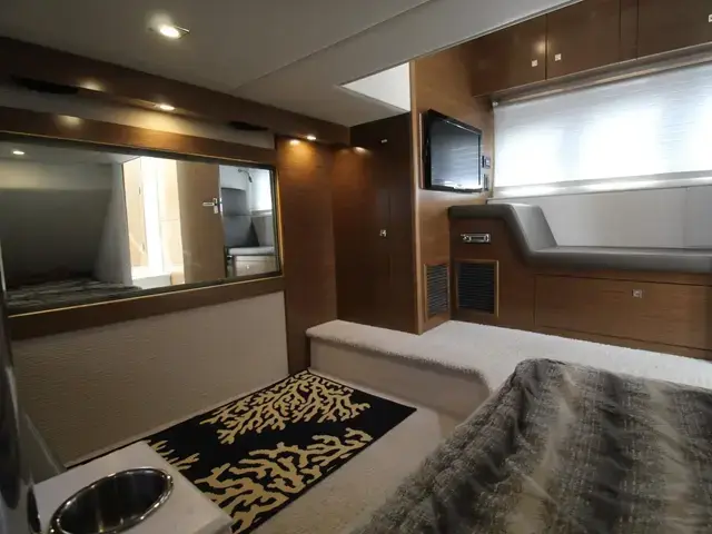 Cruisers Yachts 45 Cantius