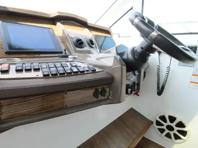 Cruisers Yachts 45 Cantius