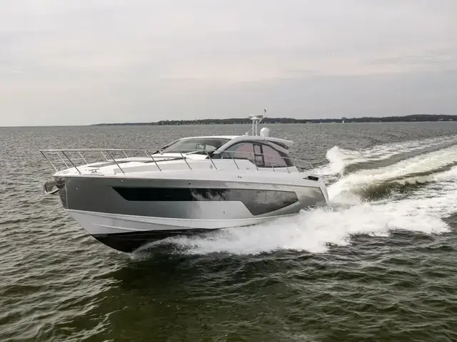 Azimut 51 Atlantis