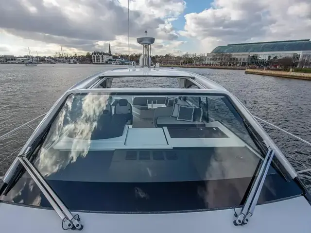 Azimut 51 Atlantis