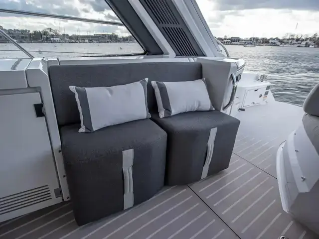 Azimut 51 Atlantis