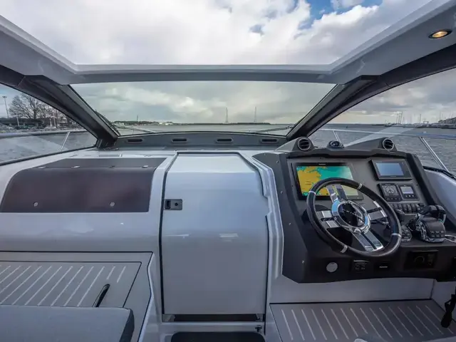 Azimut 51 Atlantis