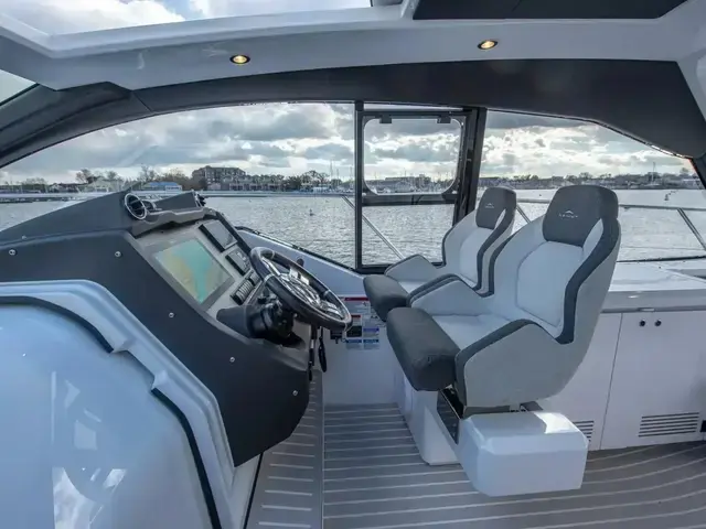 Azimut 51 Atlantis