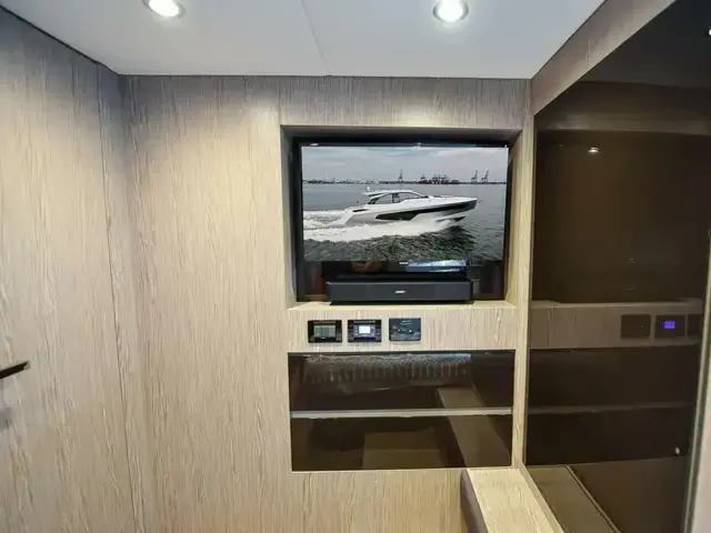 Azimut 51 Atlantis