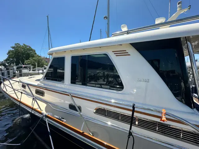 Sabre 48 Salon Express