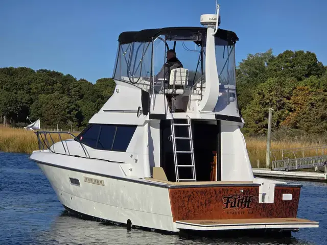 Silverton 31 Convertible