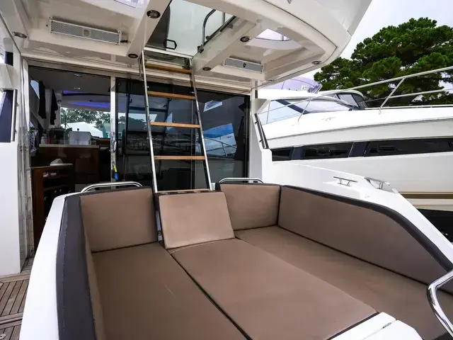 Galeon 43 SKY