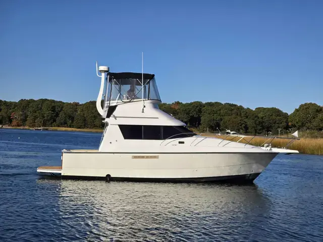 Silverton 31 Convertible