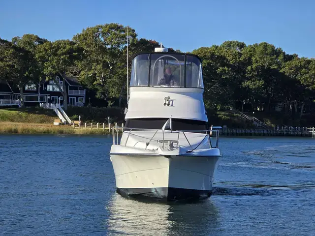 Silverton 31 Convertible