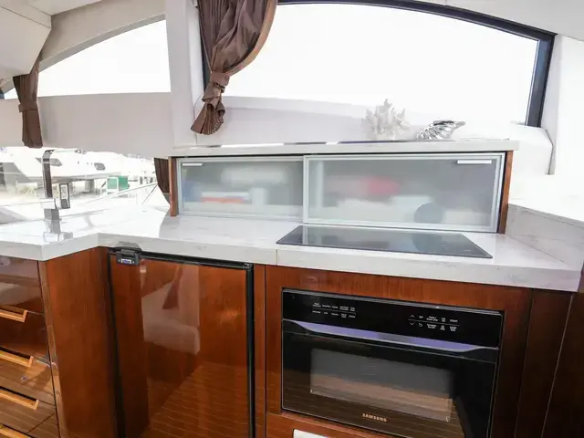 Galeon 43 SKY