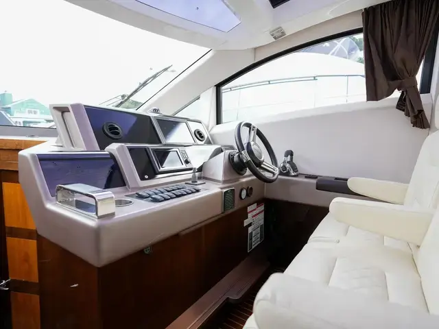 Galeon 43 SKY