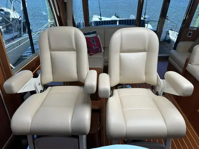 Sabre 48 Salon Express