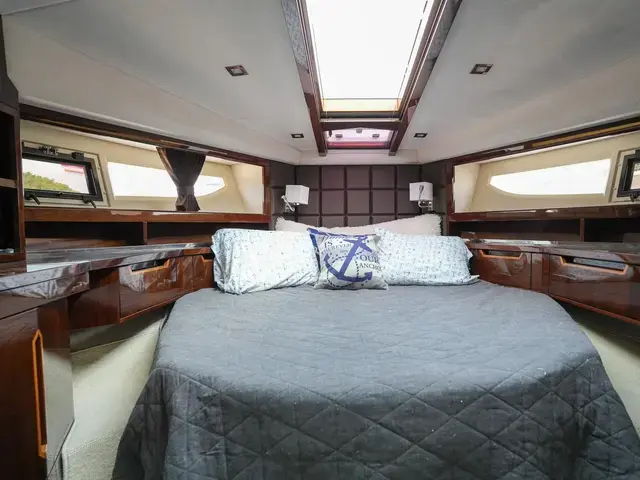 Galeon 43 SKY