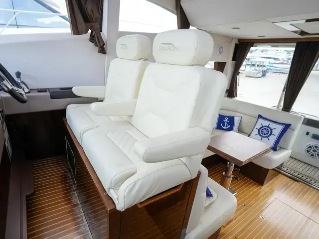 Galeon 43 SKY