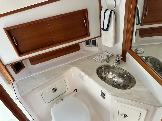 Sabre 48 Salon Express