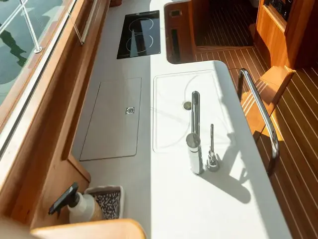 Sabre 43 Salon Express