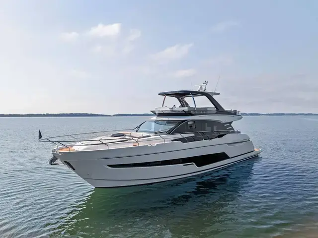 Fairline Squadron 68