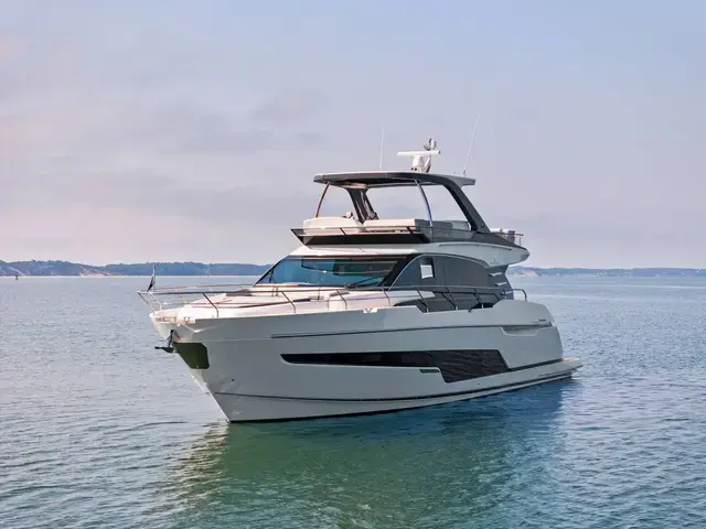 Fairline Squadron 68