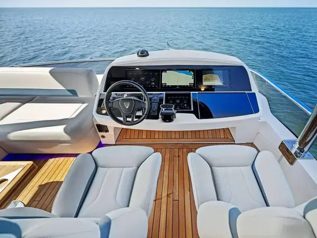 Fairline Squadron 68