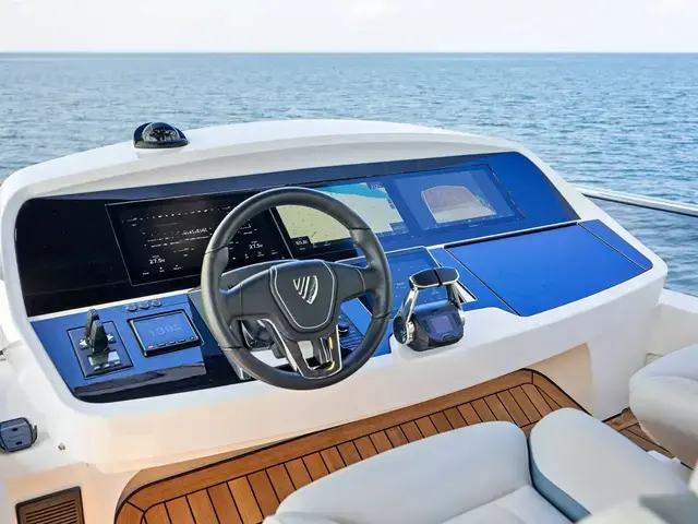 Fairline Squadron 68