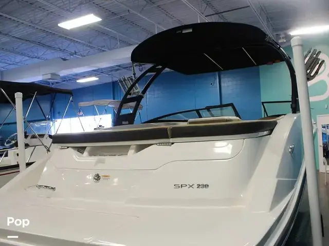 Sea Ray SPX 230