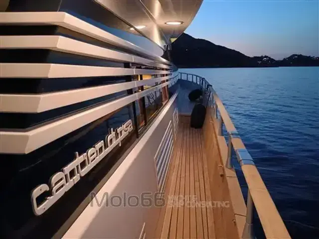 Cantieri Di Pisa Akhir 22 S