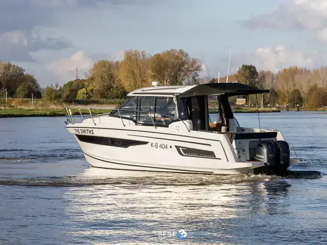 Jeanneau Merry Fisher 895