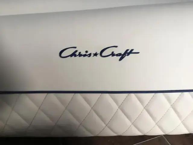 Chris-Craft Corsair 36 Heritage Edition