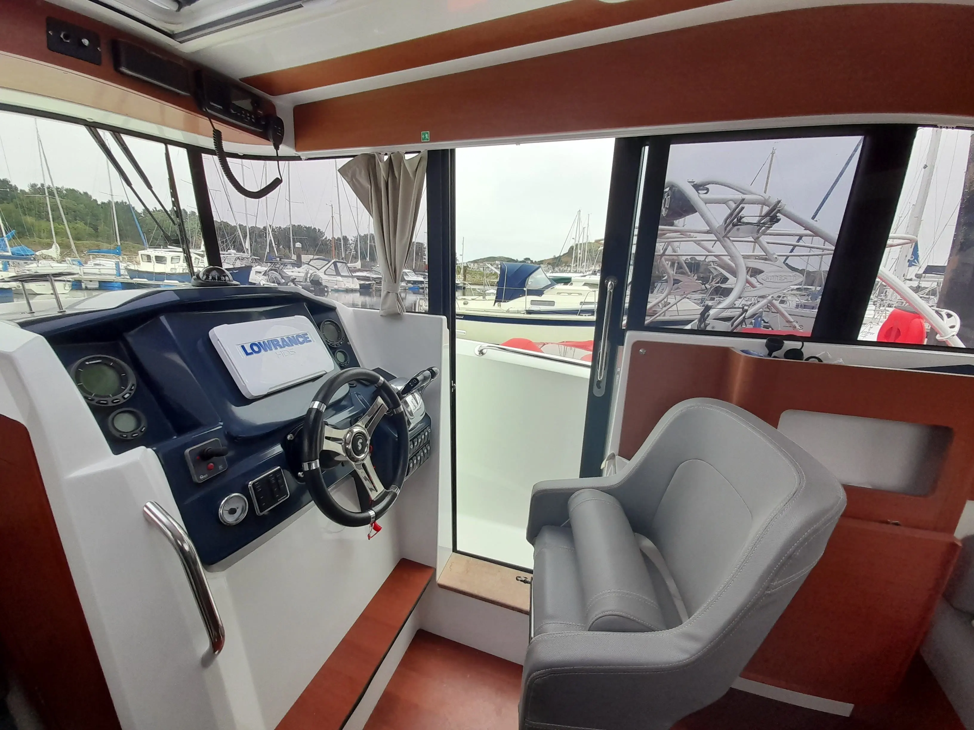 2015 Beneteau barracuda 9