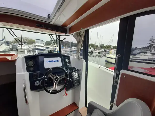 Beneteau Barracuda 9