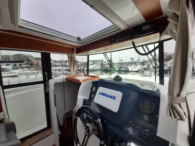 Beneteau Barracuda 9