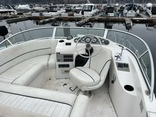 Bayliner Ciera 2858 Command Bridge