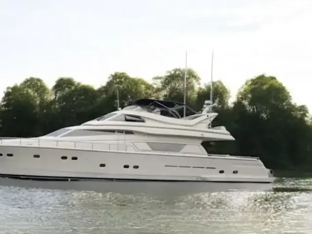 Ferretti Yachts 80