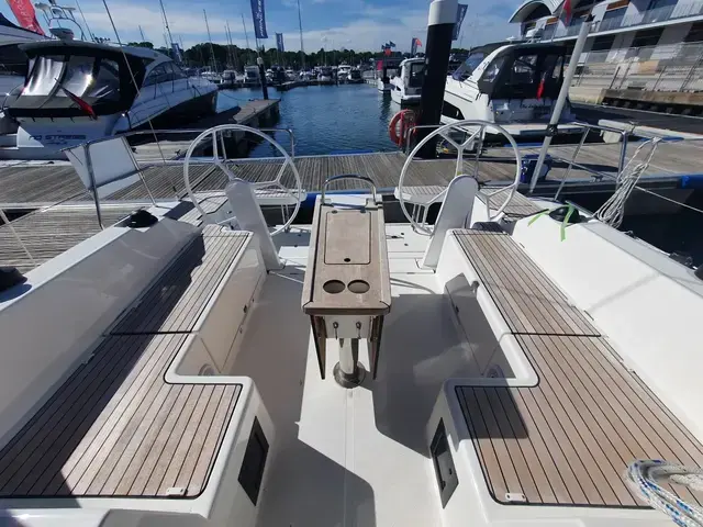 Bavaria C42