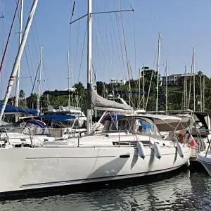 2011 Beneteau Oceanis 37