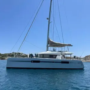 2016 Lagoon 52