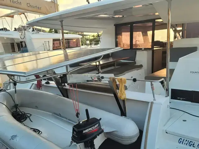 Fountaine Pajot 44