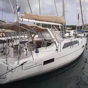 2017 Beneteau Oceanis 41.1