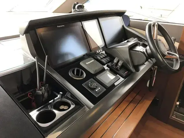 Princess 75 Motor Yacht